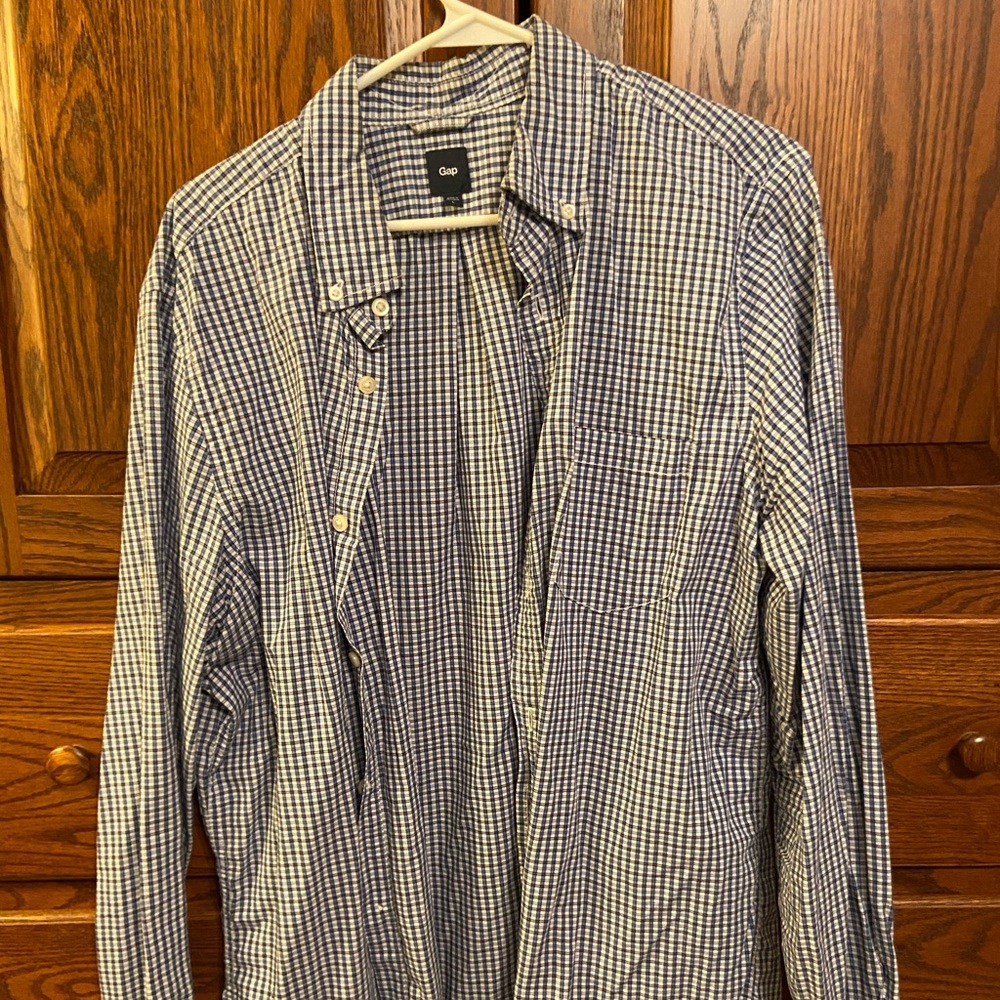 Long sleeve plaid dress shirt